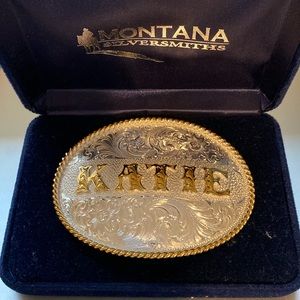 Montana Silversmiths Name Buckle